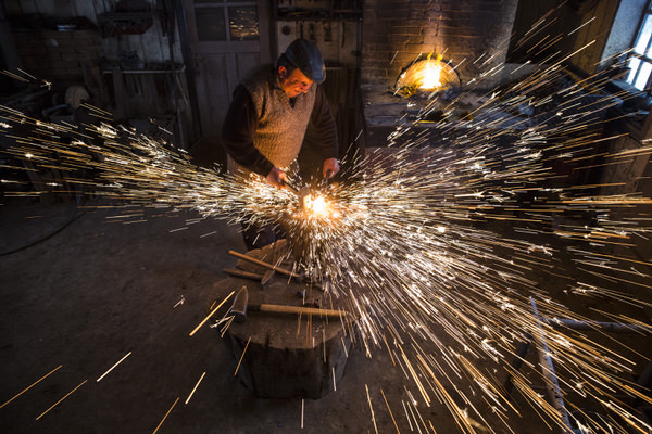 Photograph Diana Buzoianu Sparking Session on One Eyeland