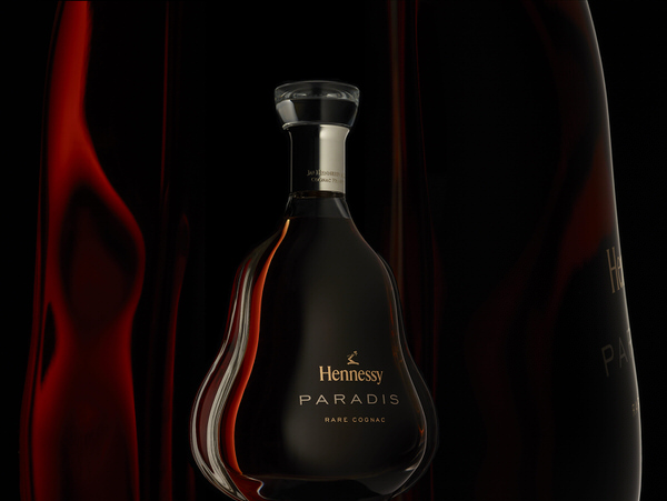 Photograph Andy Rudak Cognac on One Eyeland