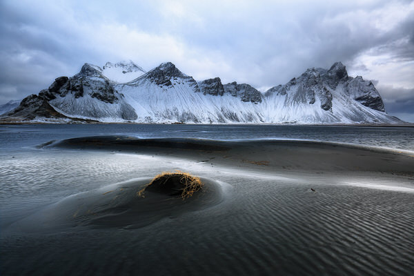 Photograph Pedro Martinez Mendez Contrasts on One Eyeland