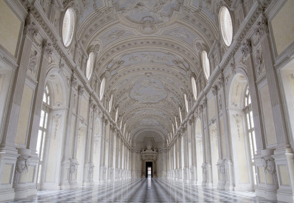 Photograph Paolo Iommelli Venaria 4 on One Eyeland