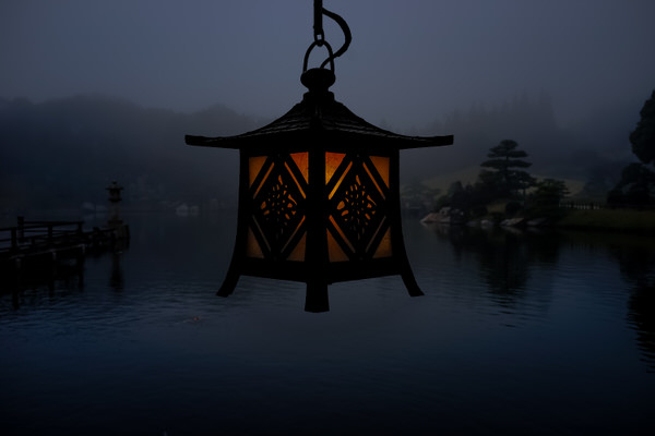 Photograph Yoshitaka Aida Lantern on One Eyeland