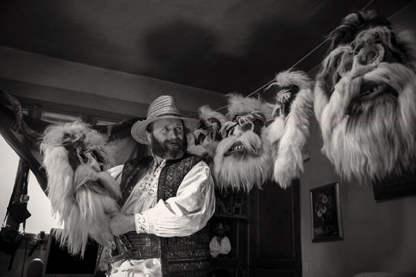 Photograph Diana Buzoianu Masks on One Eyeland