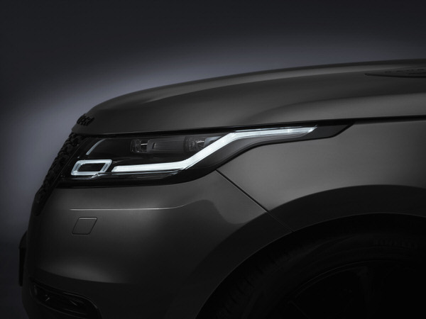 Photograph We Shoot It Range Rover Velar on One Eyeland