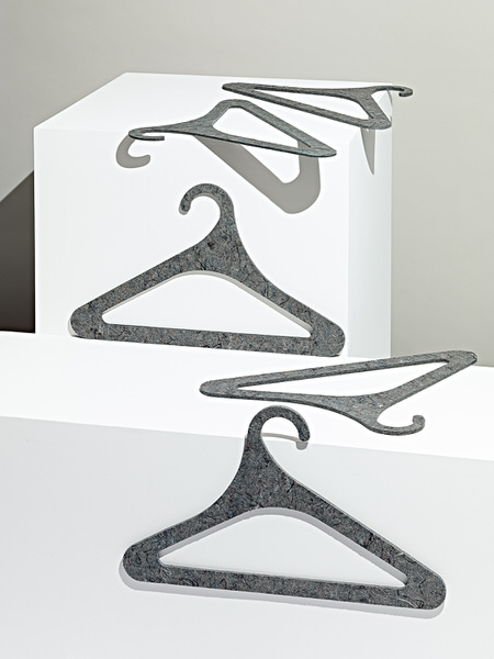 Photograph Robert Tardio Hangers on One Eyeland