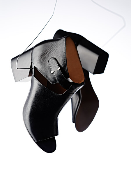 Photograph Robert Tardio Hang Up Your Boots on One Eyeland