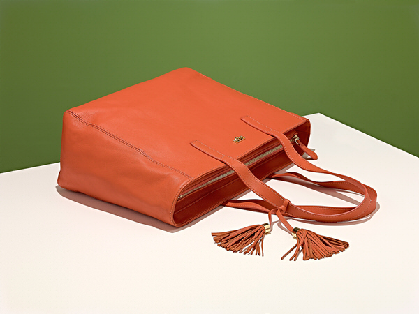 Photograph Robert Tardio Orange Ugg on One Eyeland