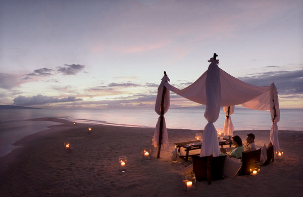 Photograph Marcel Jansen Caymans Travel Candlelight Dinner on One Eyeland