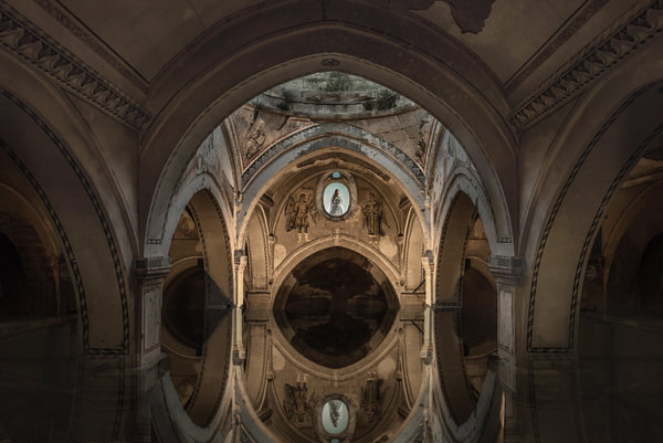Photograph Özer Paylan Kilise on One Eyeland