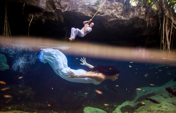 Photograph Vincent Van Den Berg Cenote Swing And Dive on One Eyeland