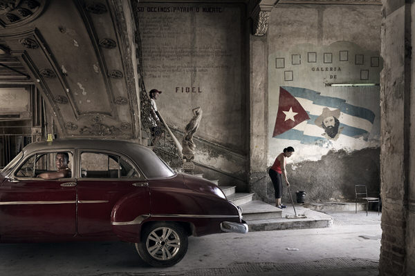 Photograph Markku Lahdesmaki Havana Taxi Company on One Eyeland