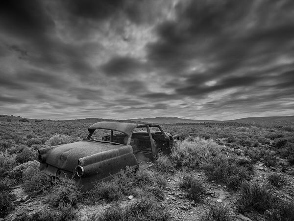 Photograph Antti Viitala Car Wrecks on One Eyeland