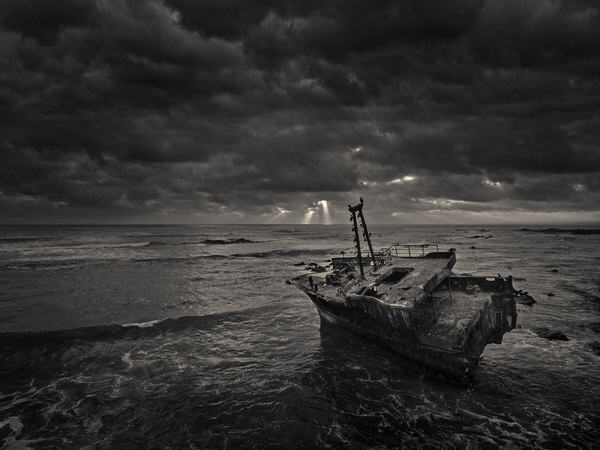 Photograph Antti Viitala Ship Wreck on One Eyeland