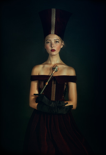 Photograph Svetlana Melik Nubarova Qween on One Eyeland