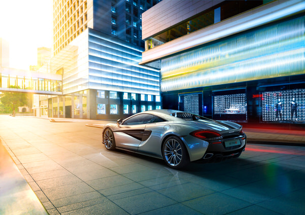 Photograph Migs  Mclaren 570s Chater Road on One Eyeland