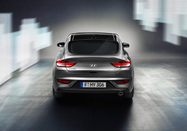 Photograph We Shoot It Hyundai I30 Fastback on One Eyeland