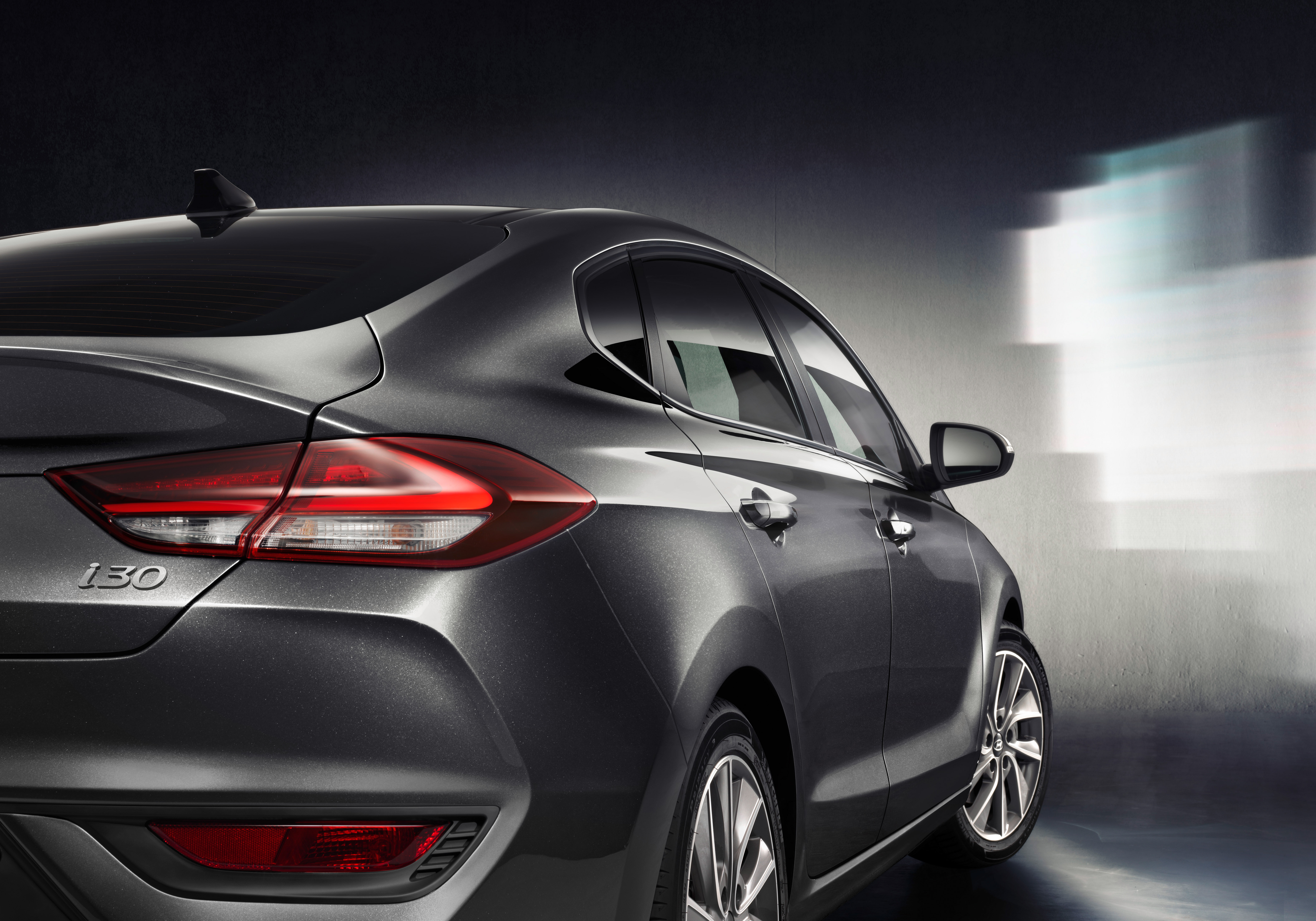 Photograph We Shoot It Hyundai I30 Fastback on One Eyeland