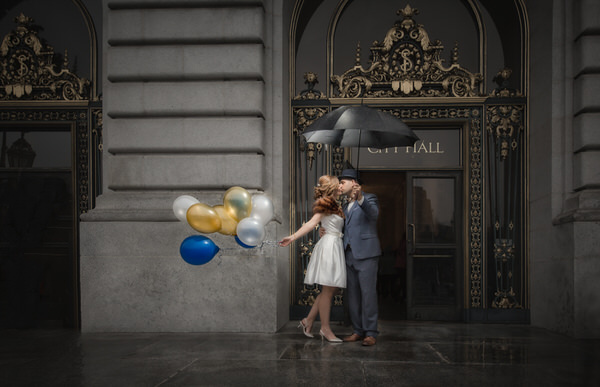 Photograph Vicens Forns Balloons on One Eyeland