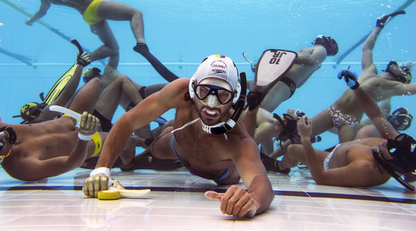 Photograph Camilo Diaz Underwater Hockey Colombian National Team on One Eyeland