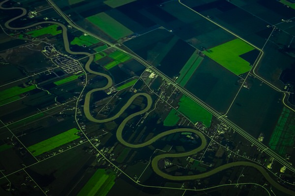 Photograph Yoshitaka Aida Winding River on One Eyeland