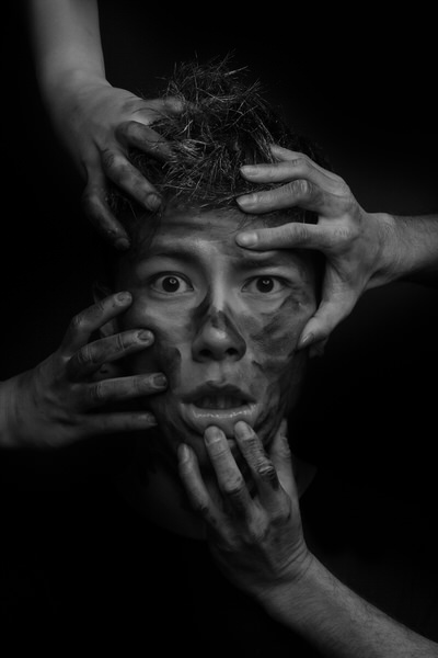 Photograph Shujiro Nagao Damage on One Eyeland