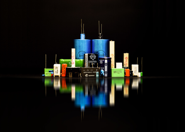 Photograph Antonio Coelho Electrocity on One Eyeland