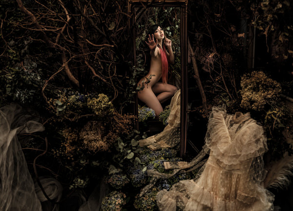 Photograph Haseo Hasegawa Mirror on One Eyeland