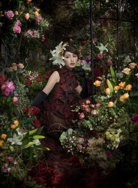 Photograph Haseo Hasegawa Captivity on One Eyeland