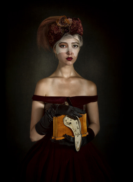 Photograph Svetlana Melik Nubarova About Time on One Eyeland