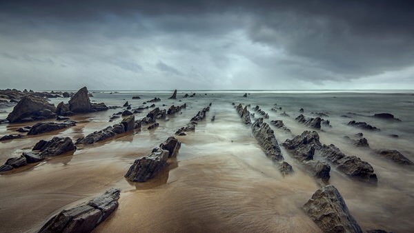 Photograph Tony Goran Dragons Cementery on One Eyeland