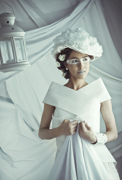 Photograph Paymun Saadati White on One Eyeland
