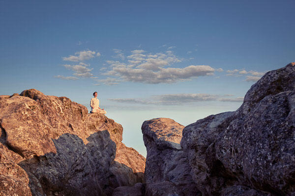 Photograph Greg Abramowicz Yoga on One Eyeland
