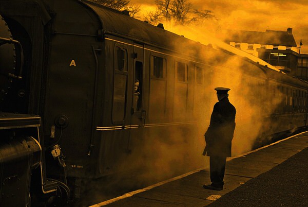 Photograph Gordon Simpson Golden  Age  Of   Steam on One Eyeland