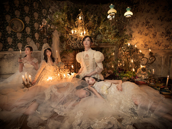 Photograph Haseo Hasegawa A Dreamy Place on One Eyeland