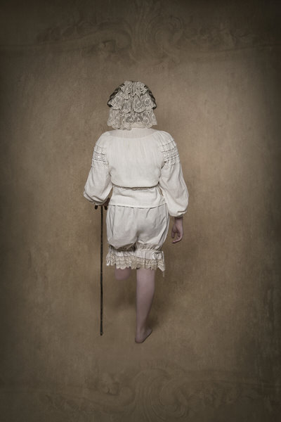 Photograph Carola Kayen Mouthaan The Lady With One Leg on One Eyeland