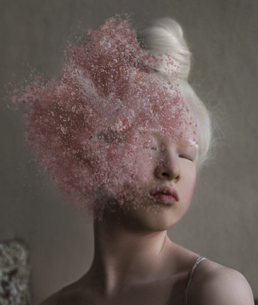 Photograph Alice De Kruijs Les Temps Modernes on One Eyeland