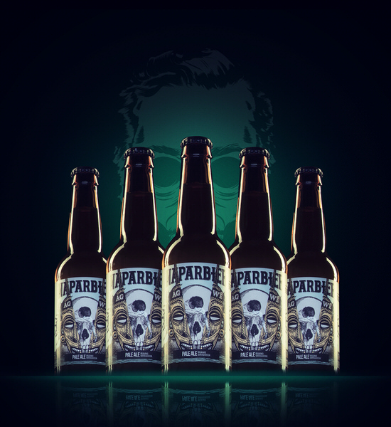 Photograph Alex Berasategi Beer 4 on One Eyeland