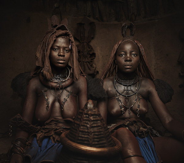 Photograph Chris Gordaneer Himba 2 on One Eyeland