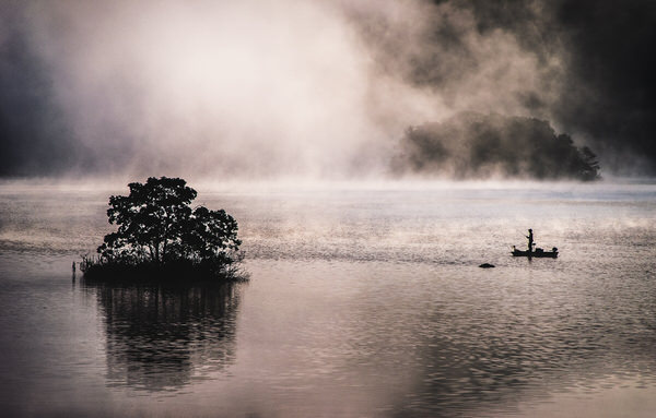 Photograph Kazuaki Koseki In The Morning Fog on One Eyeland