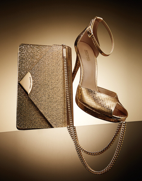 Photograph Matt Stacey Holiday Gift Guide on One Eyeland
