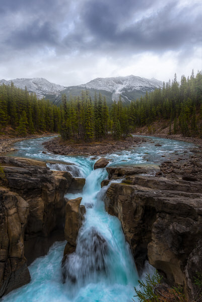 Photograph Antonio Aliaga Ibarra Sunwapta Falls on One Eyeland