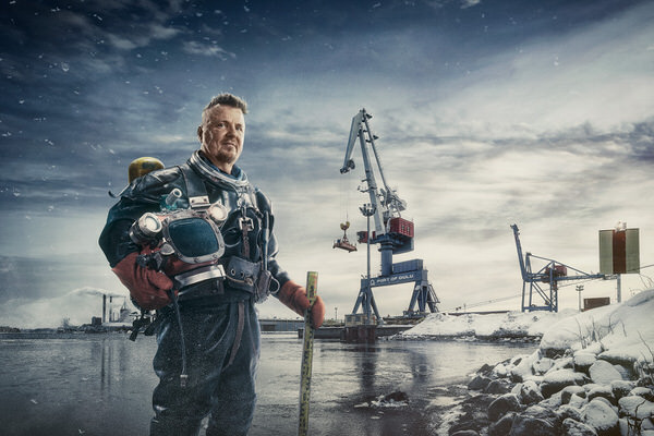 Photograph Onni Wiljami Kinnunen Port Worker on One Eyeland