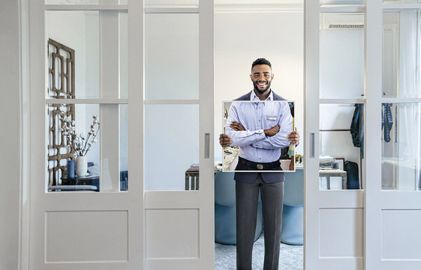 Photograph Andy Goodwin Aflac Recruitment 2 on One Eyeland