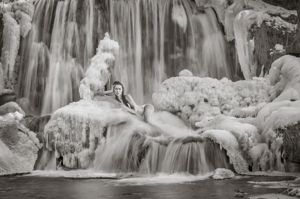 Photograph Ovidiu Grovu Frozen Beauty on One Eyeland