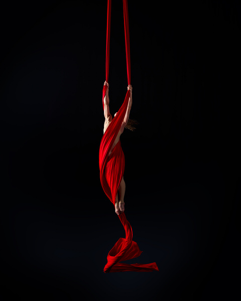 Photograph Piotr Leczkowski Twist on One Eyeland