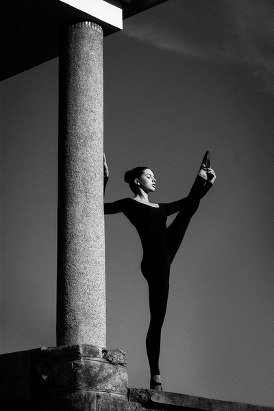 Photograph Martin Krystynek Dance on One Eyeland