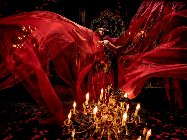Photograph Haseo Hasegawa Red1 on One Eyeland