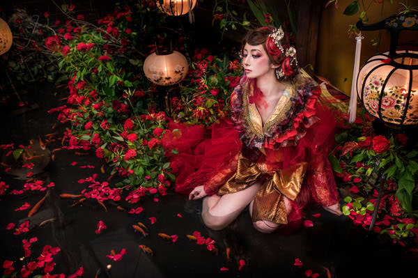 Photograph Haseo Hasegawa Hell 8 on One Eyeland