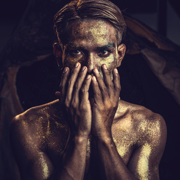Photograph Or Sereiromnir Golden Mask on One Eyeland