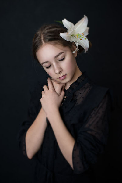 Photograph Alicja Lelonek-ball Eyes Wide Shut on One Eyeland