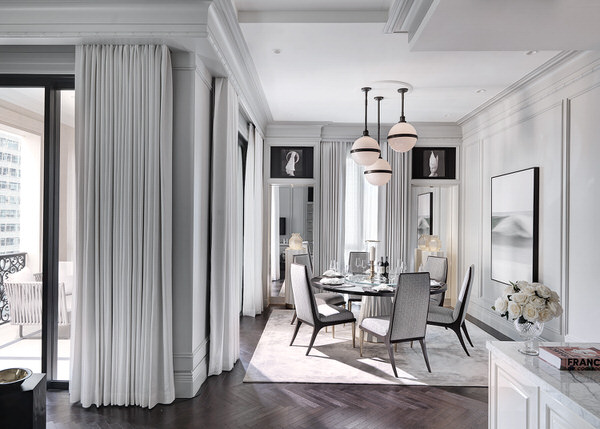 Photograph Manoo Manookulkit White Dining on One Eyeland